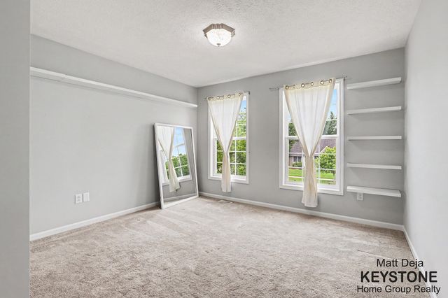 3870 Windwood Drive Ne, Plainfield Twp, MI 49341