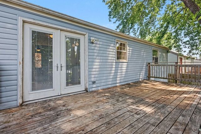 3851 Farm Brook Lane, Columbus, OH 43204
