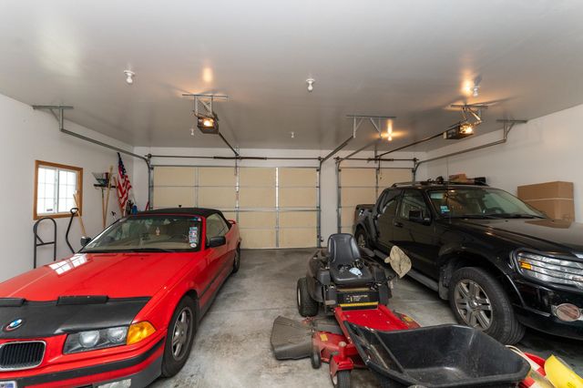 1081 Bundy Drive, Broomfield Twp, MI 48893