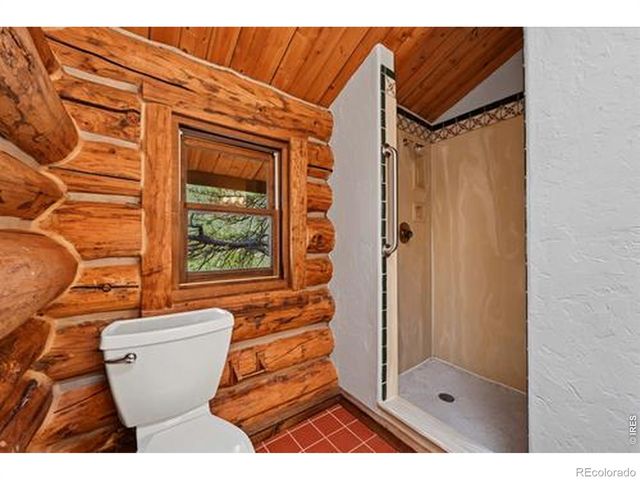 788 Pioneer Road, Lyons, CO 80540