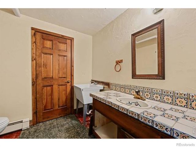 788 Pioneer Road, Lyons, CO 80540