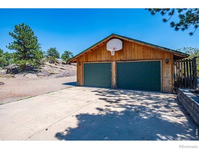 788 Pioneer Road, Lyons, CO 80540