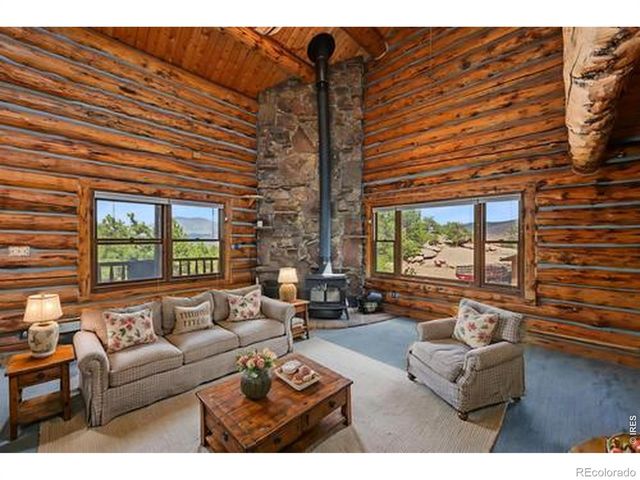 788 Pioneer Road, Lyons, CO 80540
