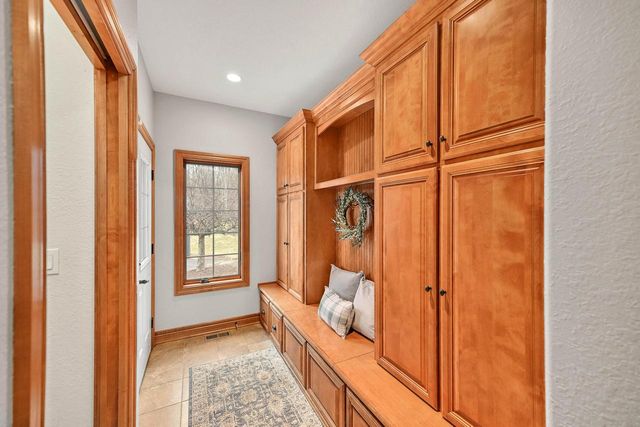 12939 N Cobblestone COURT, Mequon, WI 53097