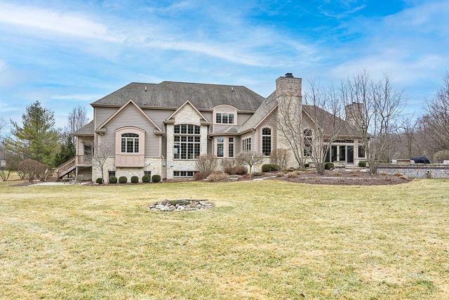 12939 N Cobblestone COURT, Mequon, WI 53097