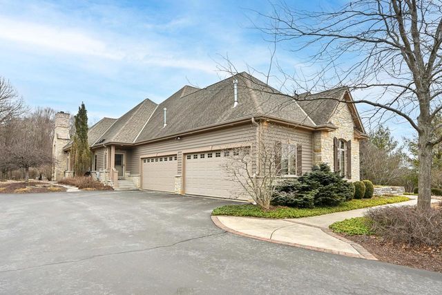 12939 N Cobblestone COURT, Mequon, WI 53097