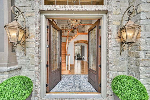 12939 N Cobblestone COURT, Mequon, WI 53097