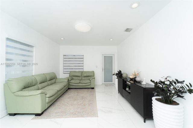 172 W 17th St 0, Hialeah, FL 33010