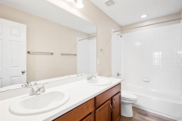 1156 Raindrop Way, Castle Rock, CO 80109