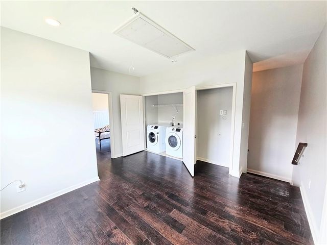 821 Westmoreland NW Circle, Atlanta, GA 30318