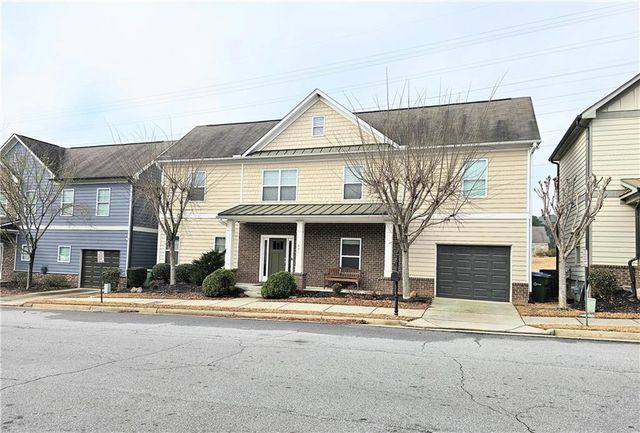 821 Westmoreland NW Circle, Atlanta, GA 30318