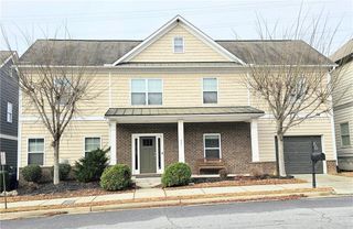 821 Westmoreland NW Circle, Atlanta, GA 30318