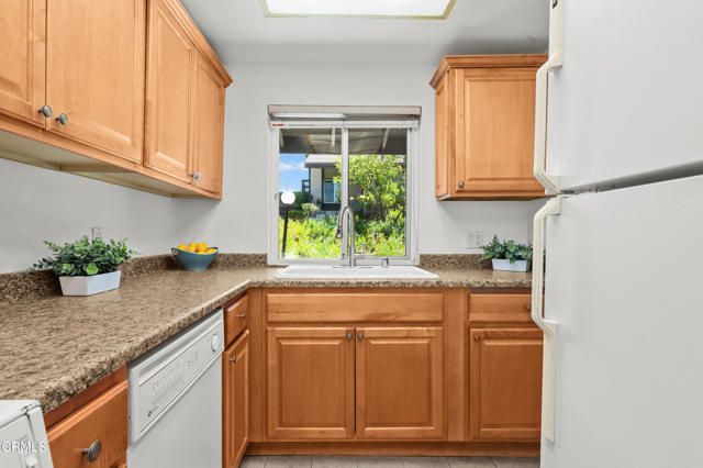 8780 Wyngate Street, Sunland (los Angeles), CA 91040