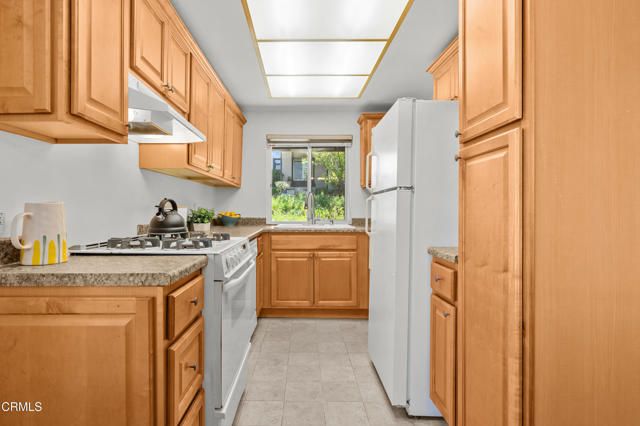 8780 Wyngate Street, Sunland (los Angeles), CA 91040