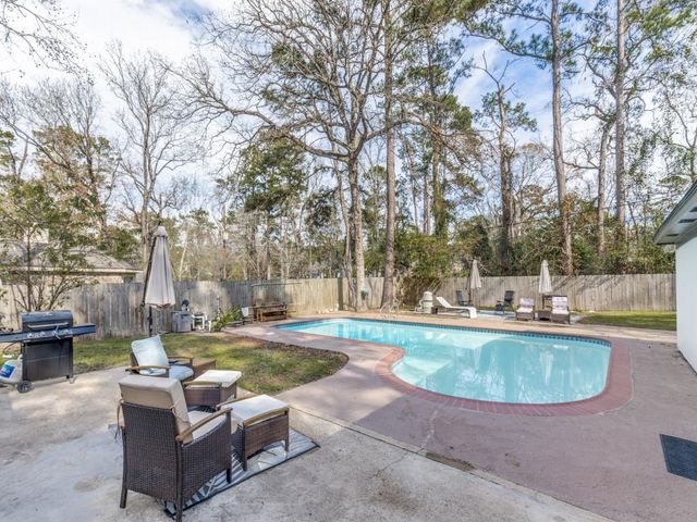 24418 Glen Loch Drive, Spring, TX 77380