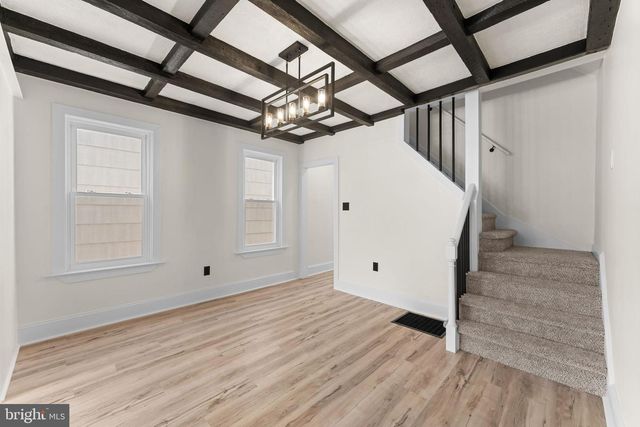 717 W BROAD ST, Quakertown, PA 18951