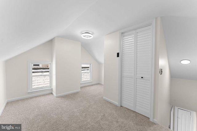 717 W BROAD ST, Quakertown, PA 18951