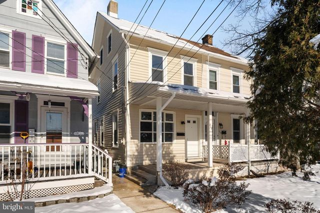 717 W BROAD ST, Quakertown, PA 18951