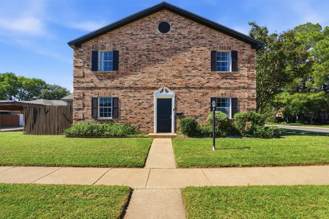 2319 St Gregory Street, Arlington, TX 76013