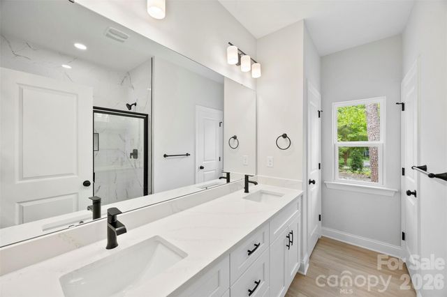 4523 Binwhe Lane, Gastonia, NC 28052