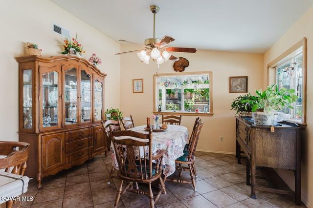 6314 Almond Valley Way, Quartz Hill, CA 93536