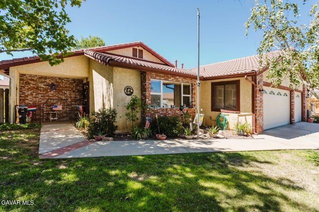 6314 Almond Valley Way, Quartz Hill, CA 93536