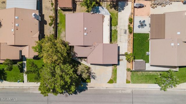 6314 Almond Valley Way, Quartz Hill, CA 93536