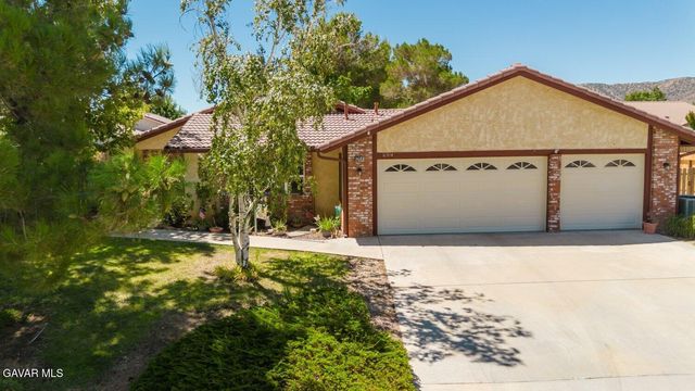 6314 Almond Valley Way, Quartz Hill, CA 93536