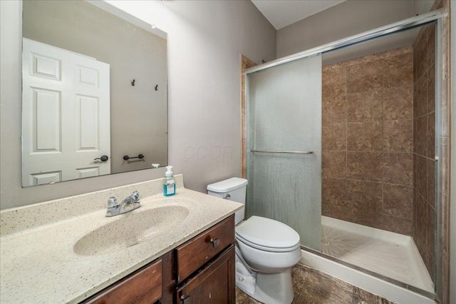 678 Green Forest Place Place, Lithopolis, OH 43136