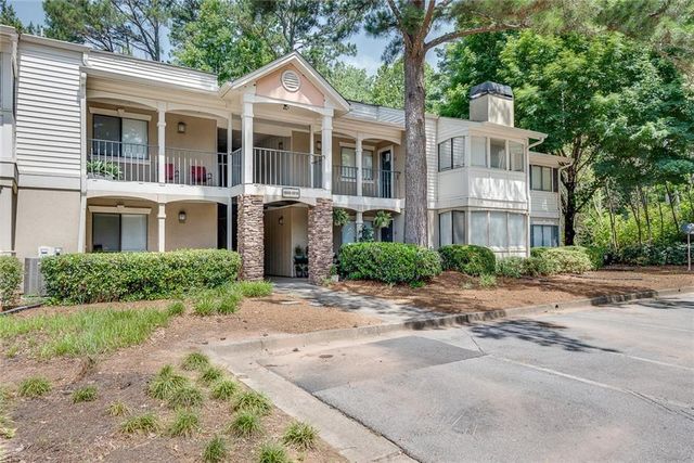 1516 Wingate Way, Sandy Springs, GA 30350