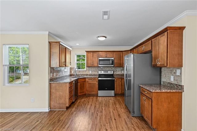 100 Webster Road, Greensboro, NC 27406