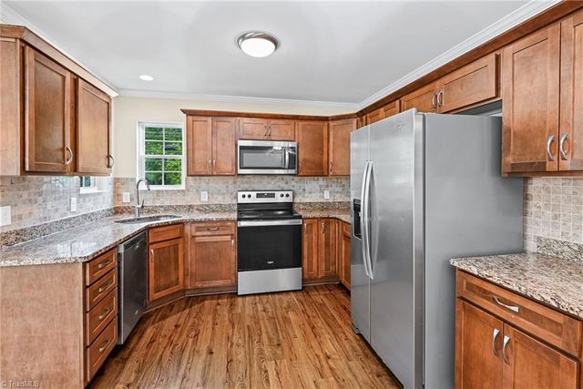 100 Webster Road, Greensboro, NC 27406