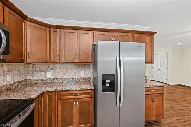 100 Webster Road, Greensboro, NC 27406