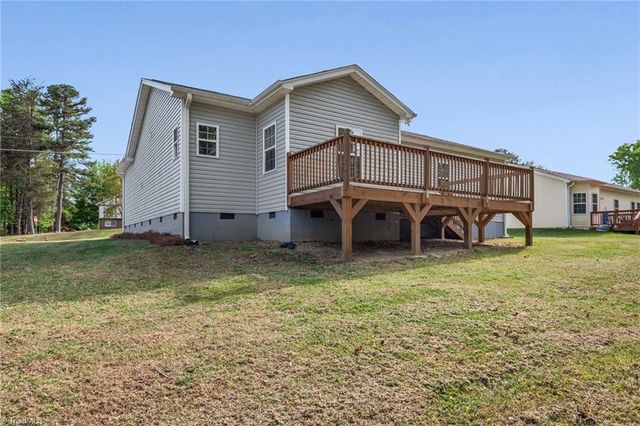 100 Webster Road, Greensboro, NC 27406