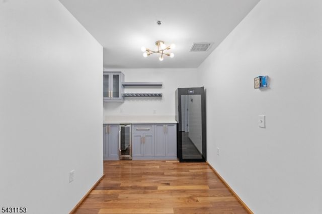 3103 City Pl, Edgewater Boro, NJ 07020