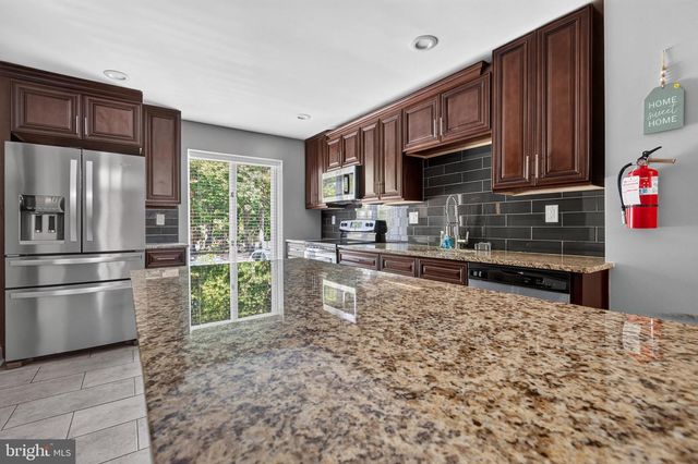 219 KEATS CT, Sicklerville, NJ 08081