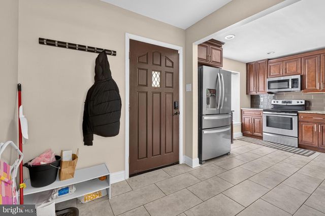 219 KEATS CT, Sicklerville, NJ 08081