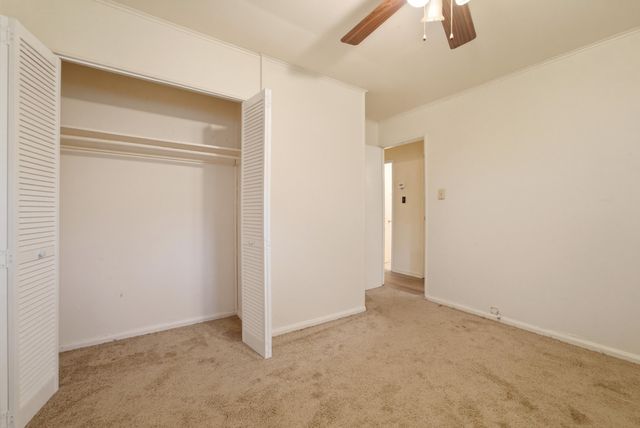 7155 Hemlock Avenue, Gary, IN 46403