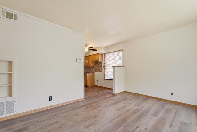 7155 Hemlock Avenue, Gary, IN 46403