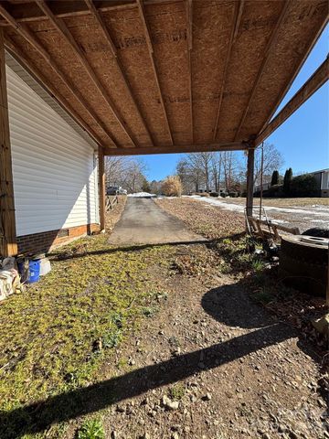 2438 Carol Drive, Stanley, NC 28164