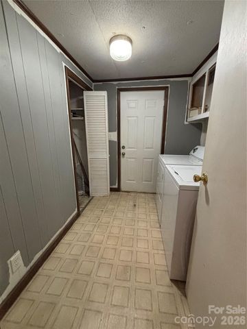 2438 Carol Drive, Stanley, NC 28164