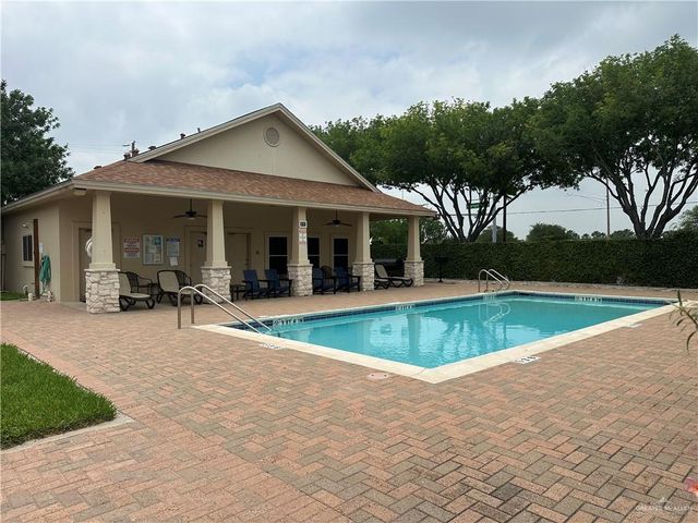 818 Hill Country Road, Edinburg, TX 78539