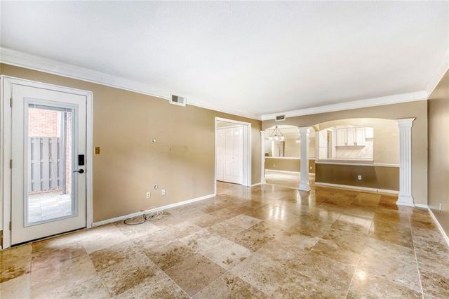 6851 Roswell Road M13, Atlanta, GA 30328