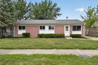 26990 Leroy Street, Taylor, MI 48180