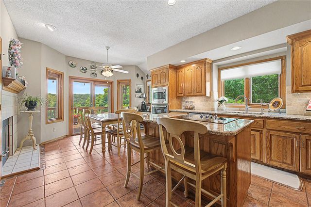 13833 Aspen Ridge, Rogers, AR 72756