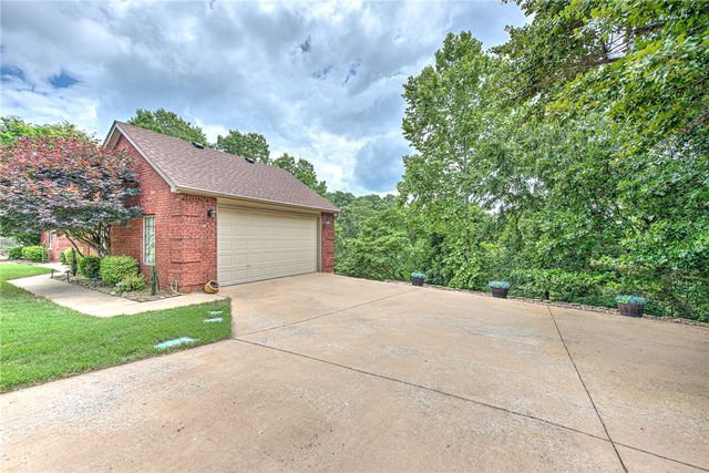13833 Aspen Ridge, Rogers, AR 72756