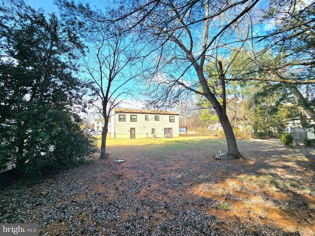 23 DUNHAM LOOP, Berlin, NJ 08009