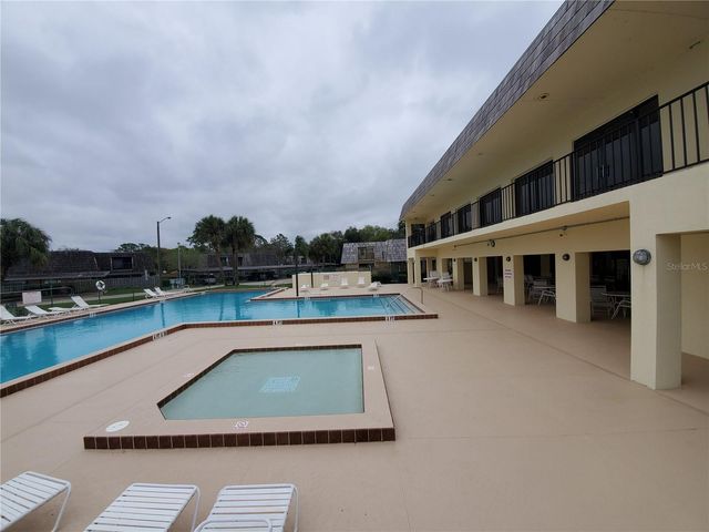 1108 APPLE TERRACE, Leesburg, FL 34748