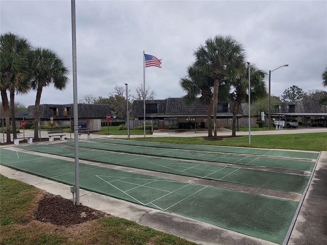 1108 APPLE TERRACE, Leesburg, FL 34748