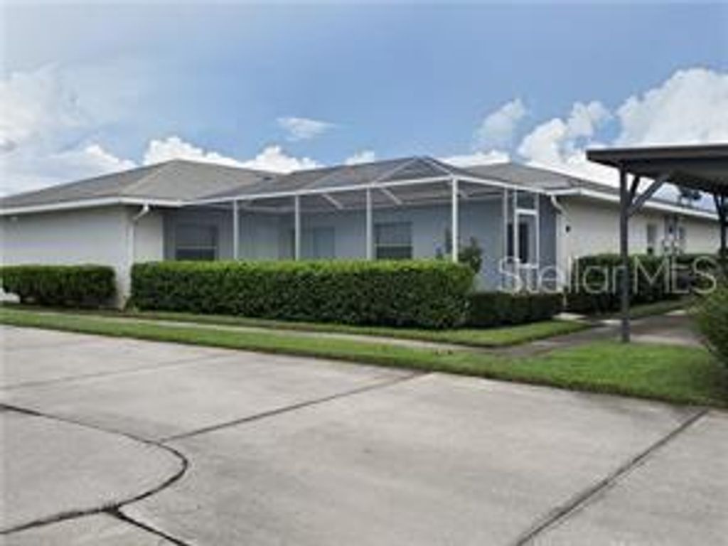 1108 APPLE TERRACE, Leesburg, FL 34748